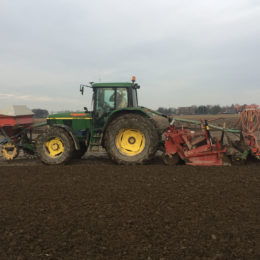 Spitten-zaaien met krukasspitter